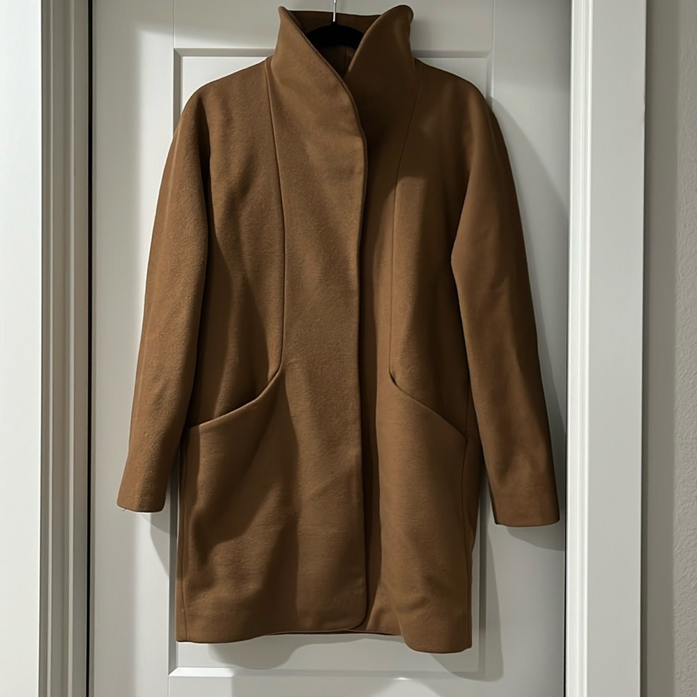 Aritzia Wilfred The Cocoon Wool Coat Size Small, Color Camel